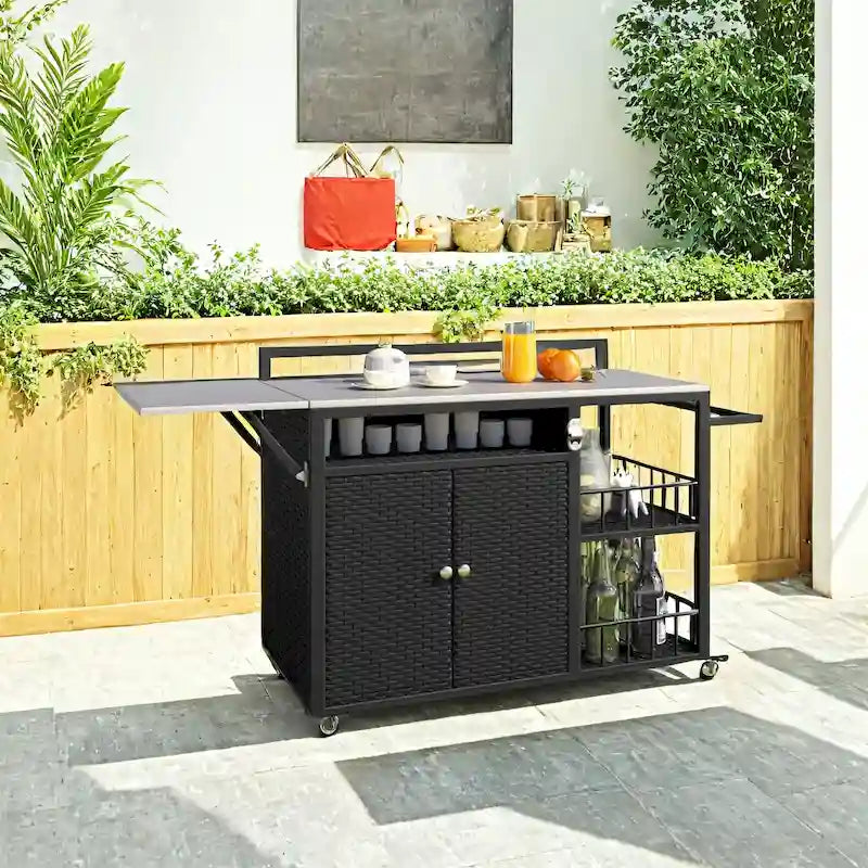 Desserte d'extérieur avec plateau pliable en acier inoxydable, armoire en rotin PE et décapsuleur, marron foncé